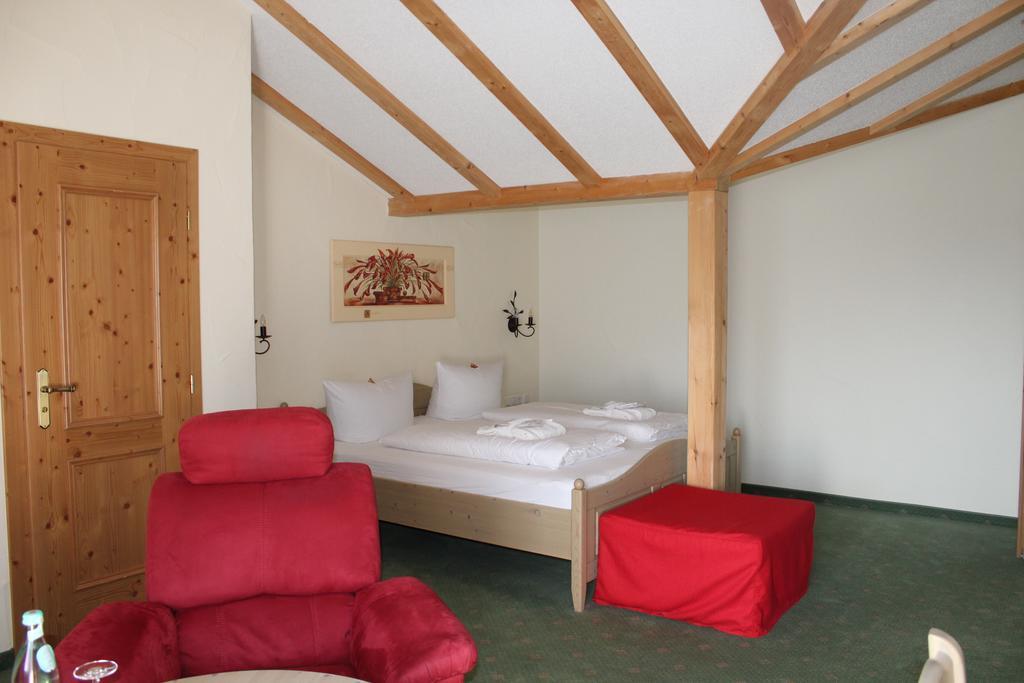 Hubertushof Hotel Garni Oberstaufen Chambre photo