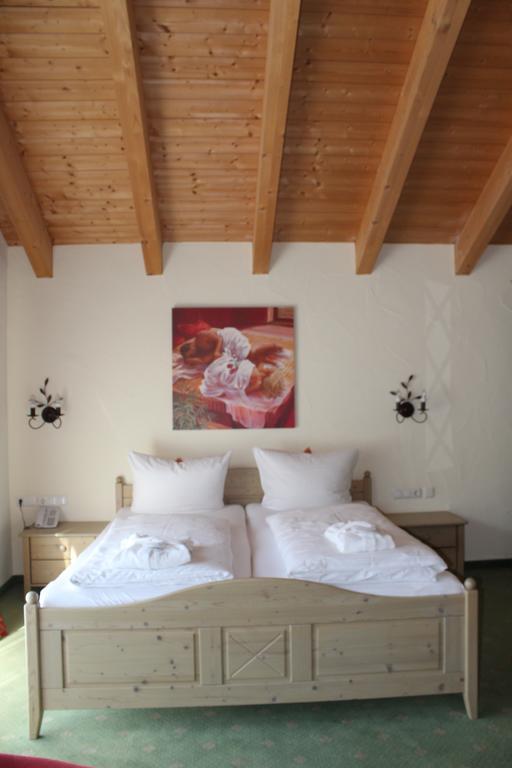 Hubertushof Hotel Garni Oberstaufen Chambre photo